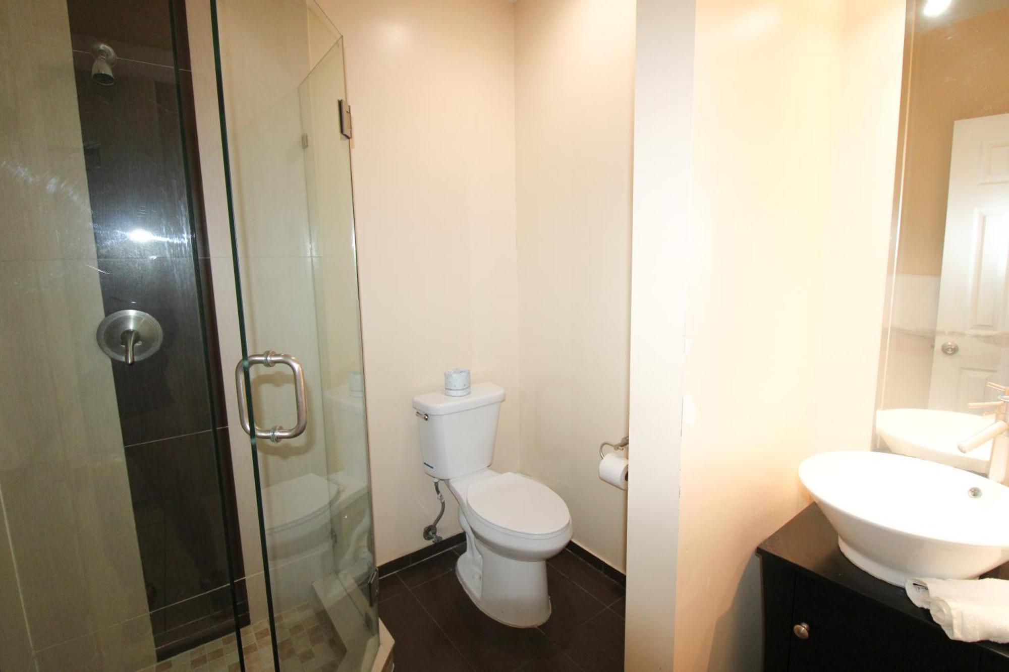 Casa vacanze Castle Ph2 Balcony Oceanfront Condo, Access, Pool, Tennis, Free Parking *