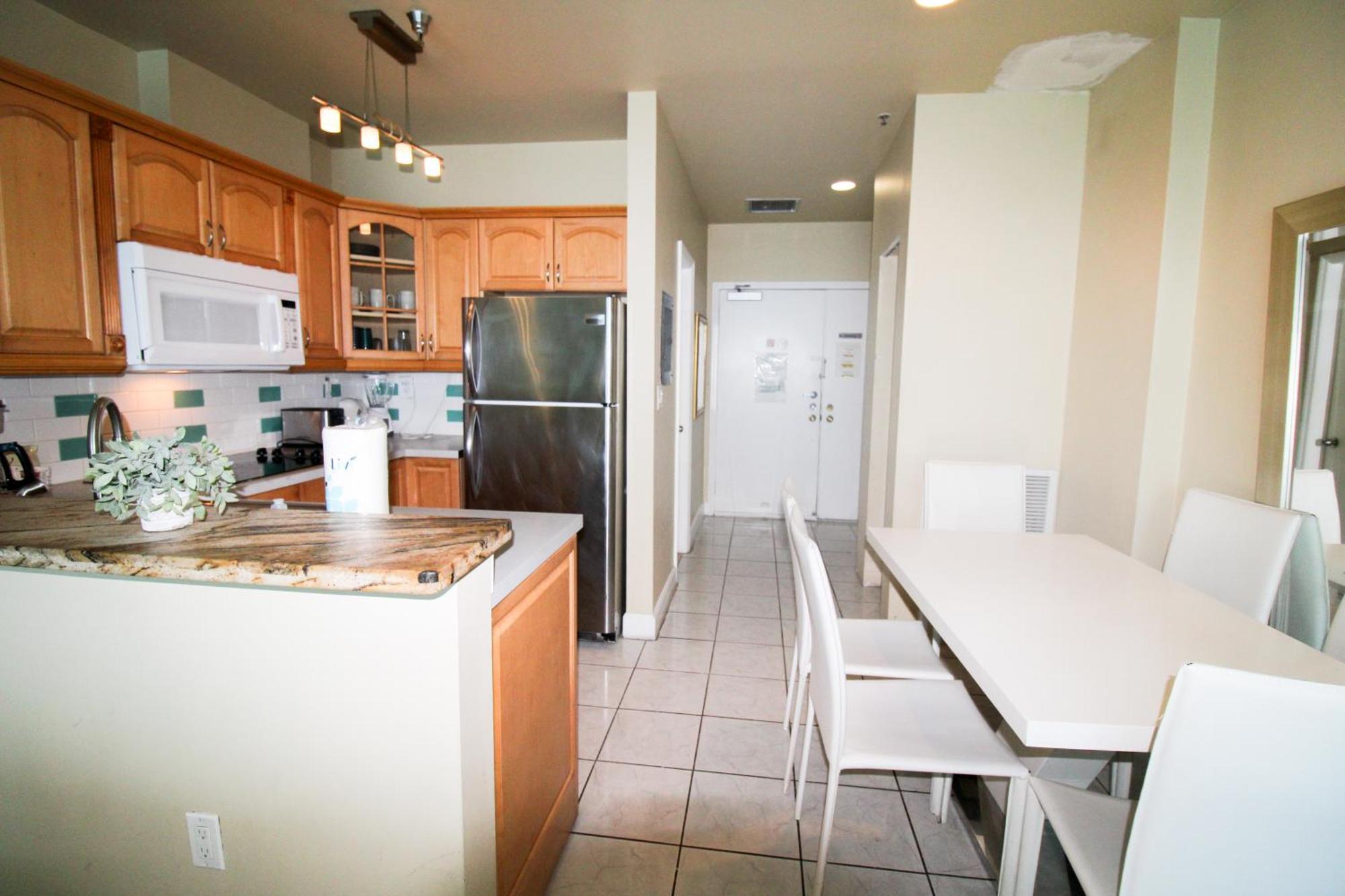 Casa vacanze Castle Ph2 Balcony Oceanfront Condo, Access, Pool, Tennis, Free Parking