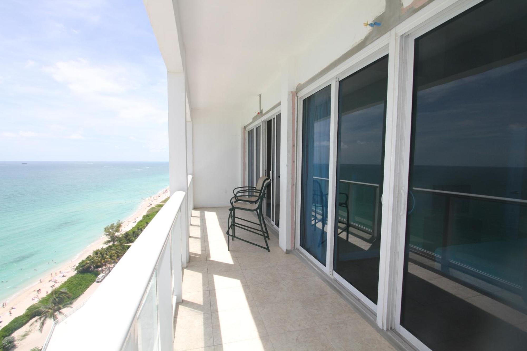 Casa vacanze Castle Ph2 Balcony Oceanfront Condo, Access, Pool, Tennis, Free Parking